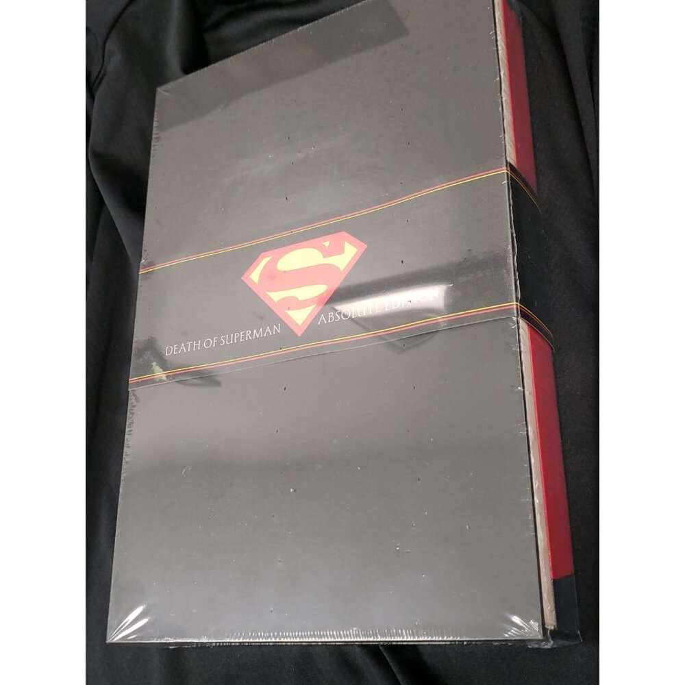 DC Comics Absolute Death of Superman Hardcover Book Market Edtion - Picture 3 of 10